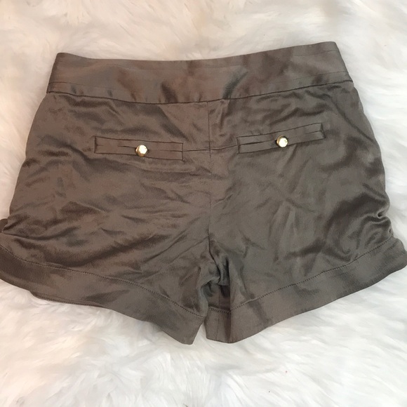 Diane Von Furstenberg Shorts - Picture 3 of 5